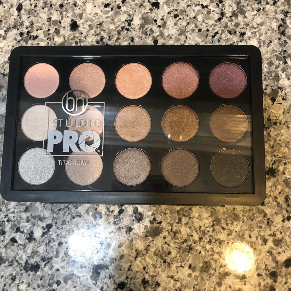 BH Cosmetics